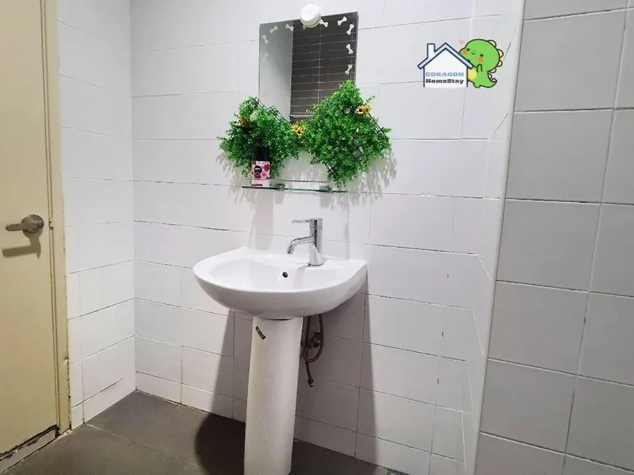Mr Brown'S Lovely Studio With Balcony Palazio By Gdragon Homestay Johor Bahru Malaysia