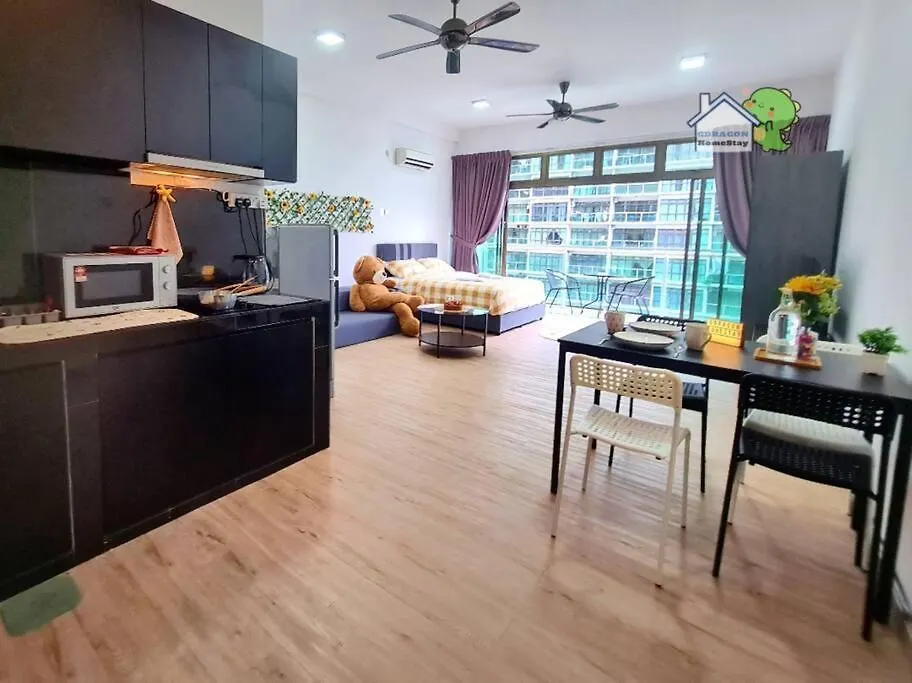 Mr Brown'S Lovely Studio With Balcony Palazio By Gdragon Homestay Johor Bahru Malasia