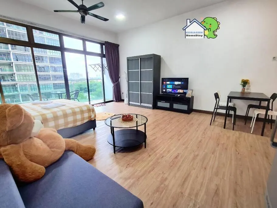 Mr Brown'S Lovely Studio With Balcony Palazio By Gdragon Homestay Johor Bahru